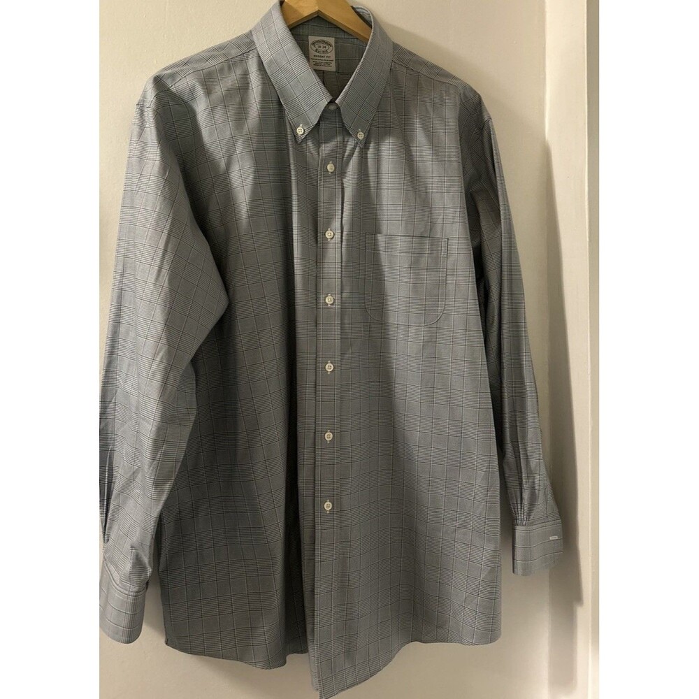 Brooks Brothers Shirt Mens 18-34 Regent Non Iron Supima Cotton Button Down Dress